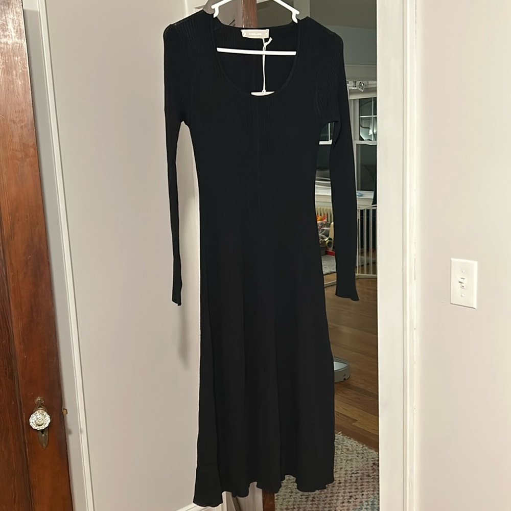 Everlane Ribbed Scoopneck Dress